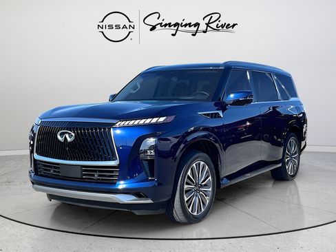 Used 2025 INFINITI QX80 Sensory AWD/4WD image 3