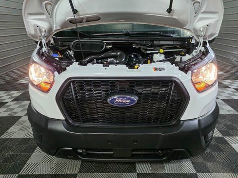 Used 2024 Ford Transit 250 148 Medium Roof image 31