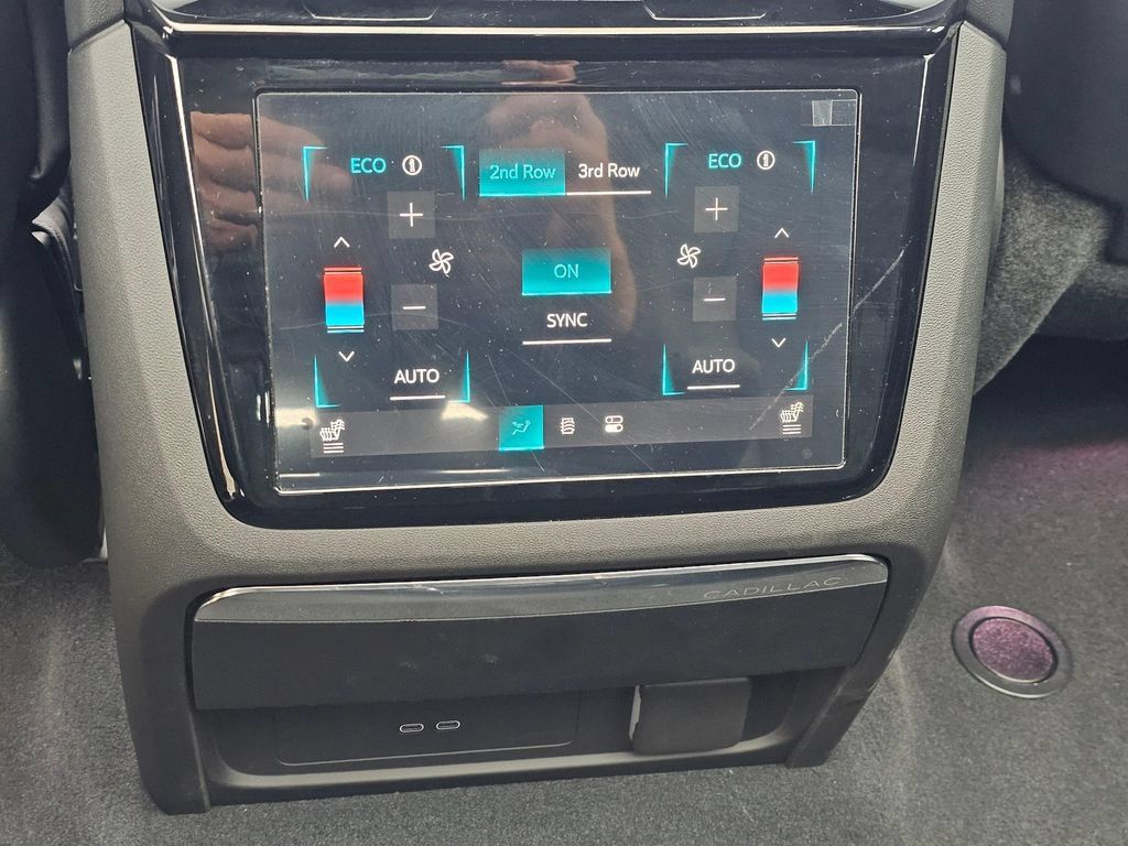 New 2026 Cadillac Escalade IQL Luxury AWD/4WD image 19