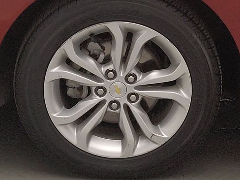 Used 2019 Chevrolet Cruze LT image 31