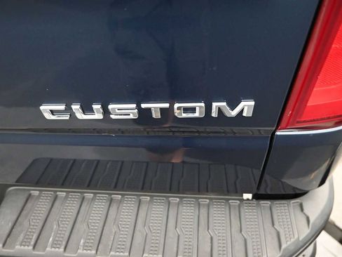 Used 2021 Chevrolet Silverado 1500 Custom Trail Boss AWD/4WD image 26