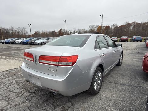 Used 2011 Lincoln MKZ w/ 102A Rapid Spec Order Code image 4
