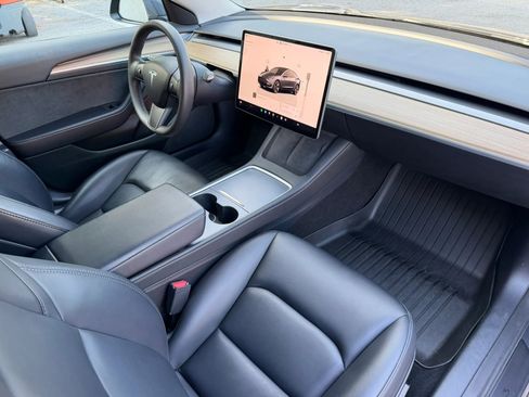 Used 2023 Tesla Model 3 Standard Range RWD image 21