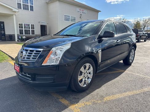 Used 2014 Cadillac SRX Luxury AWD/4WD image 2