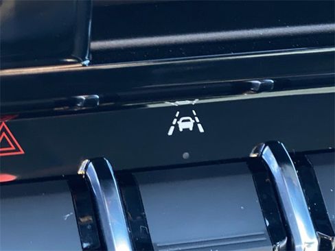 Used 2025 Chevrolet Colorado Z71 w/ Z71 Convenience Package 2 image 20