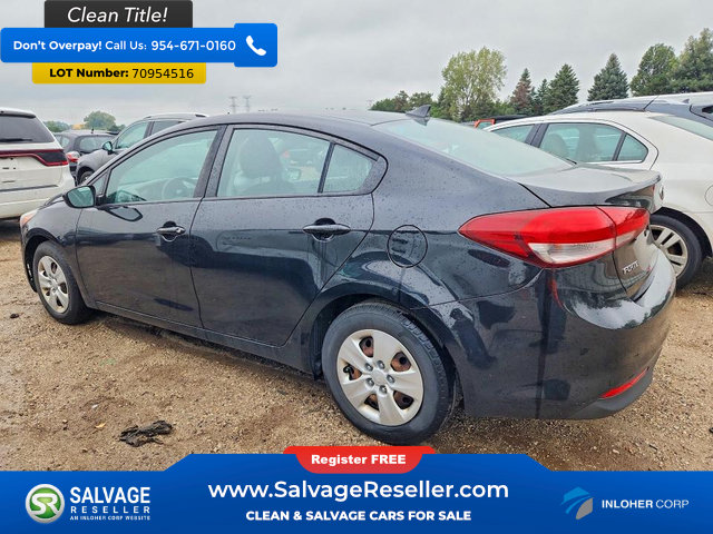 Used 2017 Kia Forte LX FWD image 3
