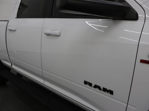 Used 2022 RAM 2500 Big Horn w/ Night Edition AWD/4WD image 24