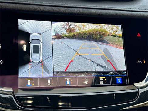 New 2025 Cadillac XT6 Sport w/ Technology Package image 22