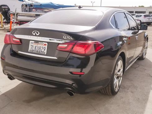 Used 2015 INFINITI Q70 L 5.6 w/ V8 Deluxe Technology Package image 9