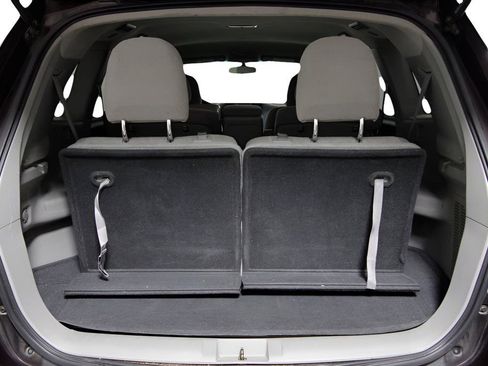 Used 2013 Toyota Highlander FWD image 10