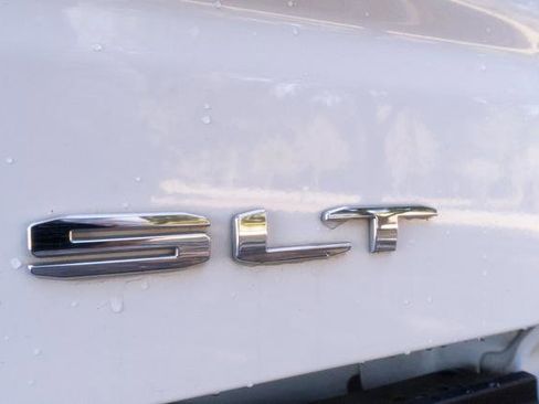 Used 2022 GMC Sierra 1500 SLT w/ SLT Premium Package image 42