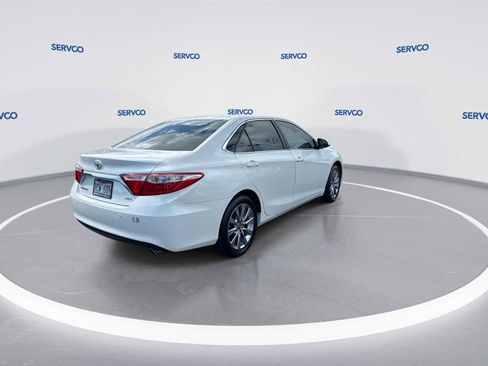 Used 2017 Toyota Camry XSE FWD image 8
