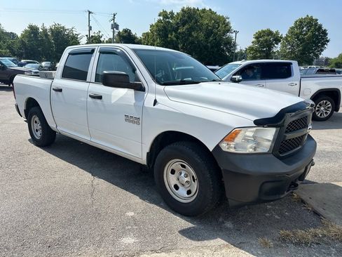 Used 2017 RAM 1500 Tradesman w/ Popular Equipment Group AWD/4WD image 2