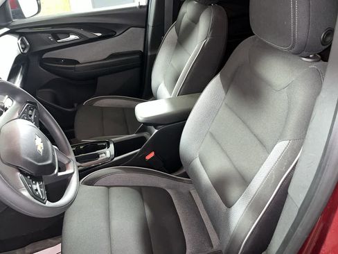 Used 2023 Chevrolet TrailBlazer LT w/ Convenience Package image 15