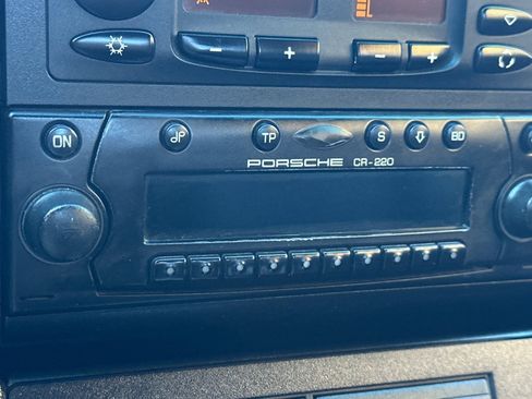 Used 2002 Porsche 911 Carrera 4 image 23