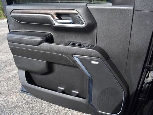 Certified 2023 Chevrolet Silverado 1500 LT Trail Boss w/ LT Trail Boss Premium Package AWD/4WD image 38