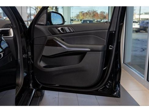 New 2026 BMW X5 xDrive40i w/ Premium Package image 61