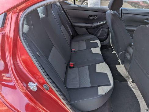 Certified 2024 Nissan Sentra SV FWD image 30