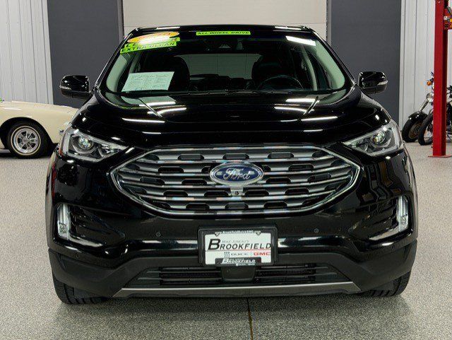 Used 2019 Ford Edge Titanium w/ Equipment Group 301A AWD/4WD image 8