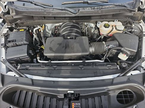 Used 2024 Chevrolet Tahoe LS image 32