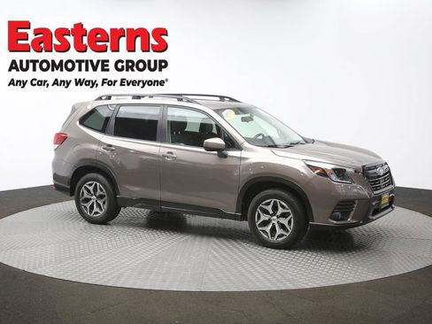 Used 2022 Subaru Forester Premium image 52