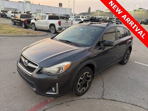 Used 2016 Subaru Crosstrek 2.0i Limited w/ Popular Package #1 image 6
