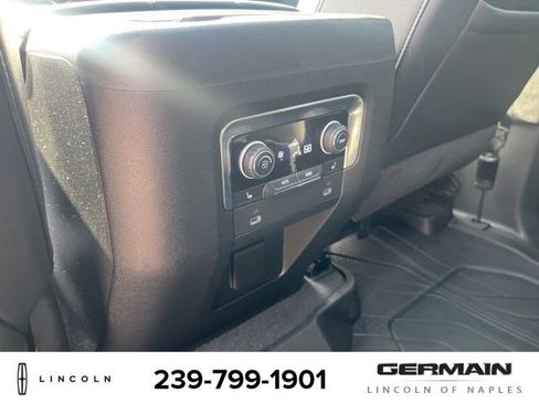 Used 2021 Chevrolet Tahoe LT w/ LT Signature Package image 16