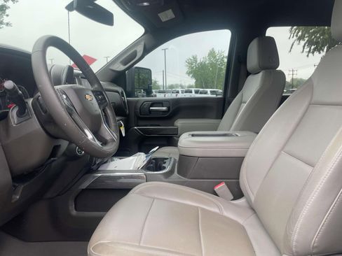 Used 2020 Chevrolet Silverado 2500 LTZ w/ LTZ Plus Package AWD/4WD image 14