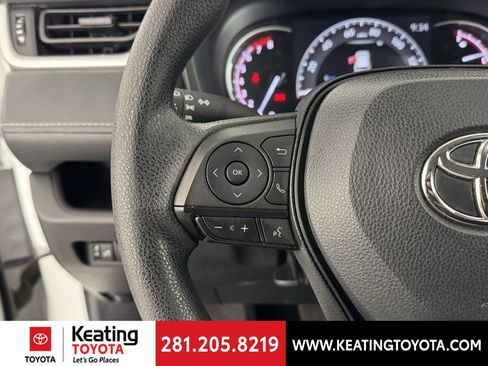 Certified 2025 Toyota RAV4 LE image 27