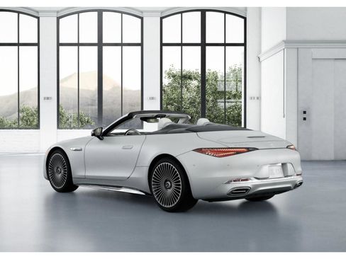 New 2026 Mercedes-Benz Maybach SL 680 image 31