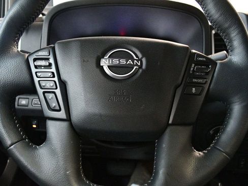 Used 2022 Nissan Frontier SV w/ SV Premium Package AWD/4WD image 41