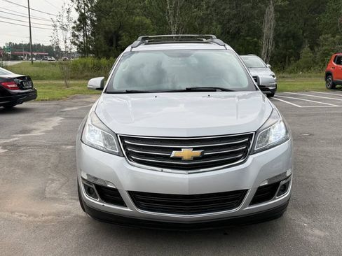 Used 2016 Chevrolet Traverse LT AWD/4WD image 3
