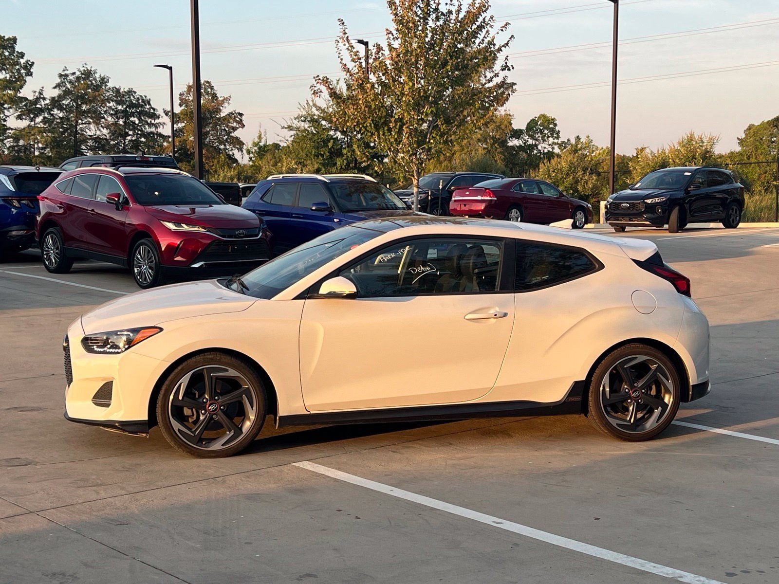 Used 2019 Hyundai Veloster Turbo FWD image 6