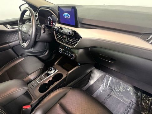 Used 2020 Ford Escape SEL AWD/4WD image 25