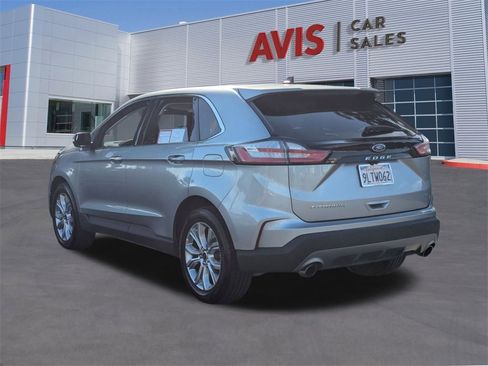 Used 2024 Ford Edge Titanium image 9