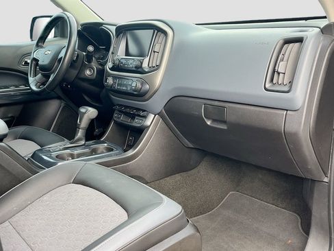 Used 2016 Chevrolet Colorado Z71 AWD/4WD image 30