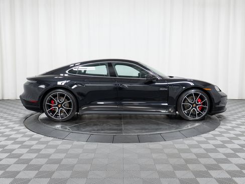 New 2026 Porsche Taycan 4S AWD/4WD image 8
