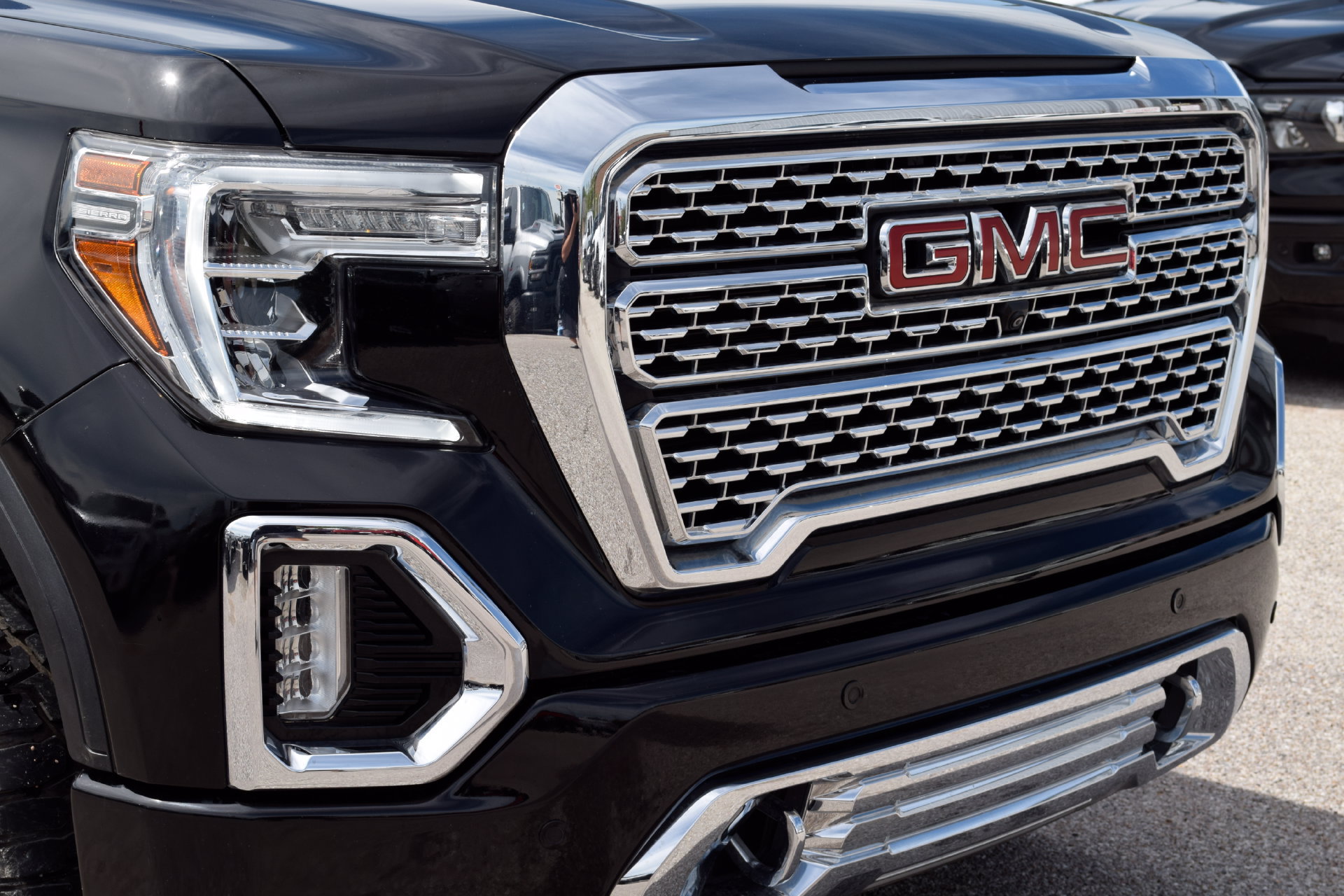 Used 2021 GMC Sierra 1500 Denali w/ Denali Ultimate Package AWD/4WD image 24