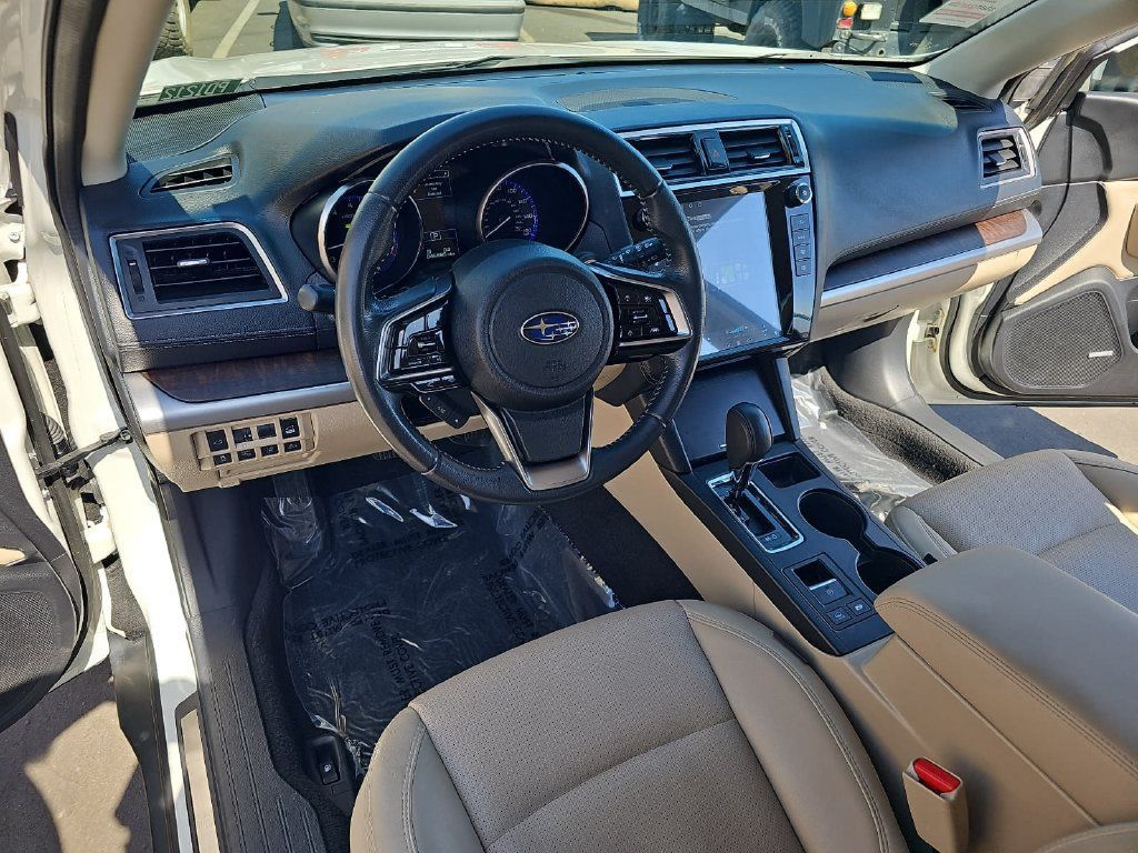 Used 2019 Subaru Outback 3.6R Limited AWD/4WD image 16