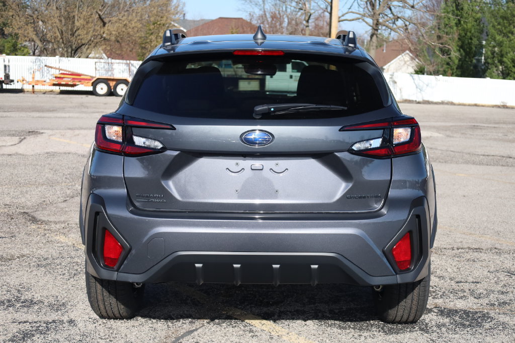 Used 2026 Subaru Crosstrek 2.5i Premium AWD/4WD image 6