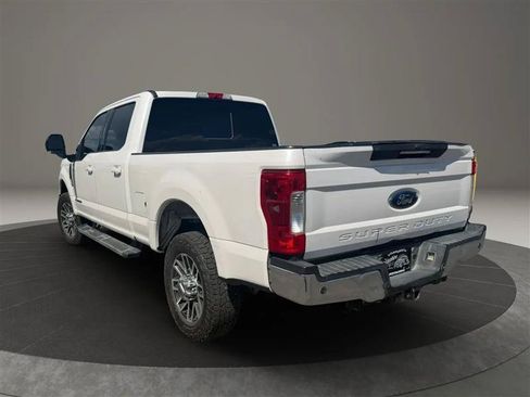 Used 2018 Ford F350 Lariat w/ Lariat Ultimate Package AWD/4WD image 7