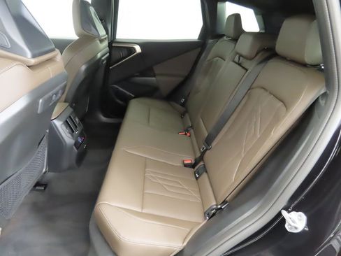 Certified 2025 BMW X3 xDrive30i w/ Convenience Package image 22