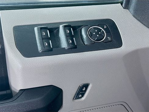 Used 2015 Ford F150 XL w/ Equipment Group 101A Mid image 24