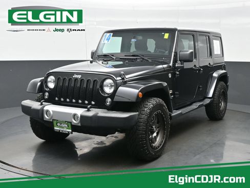 Used 2014 Jeep Wrangler Unlimited Sahara w/ Connectivity Group AWD/4WD image 1