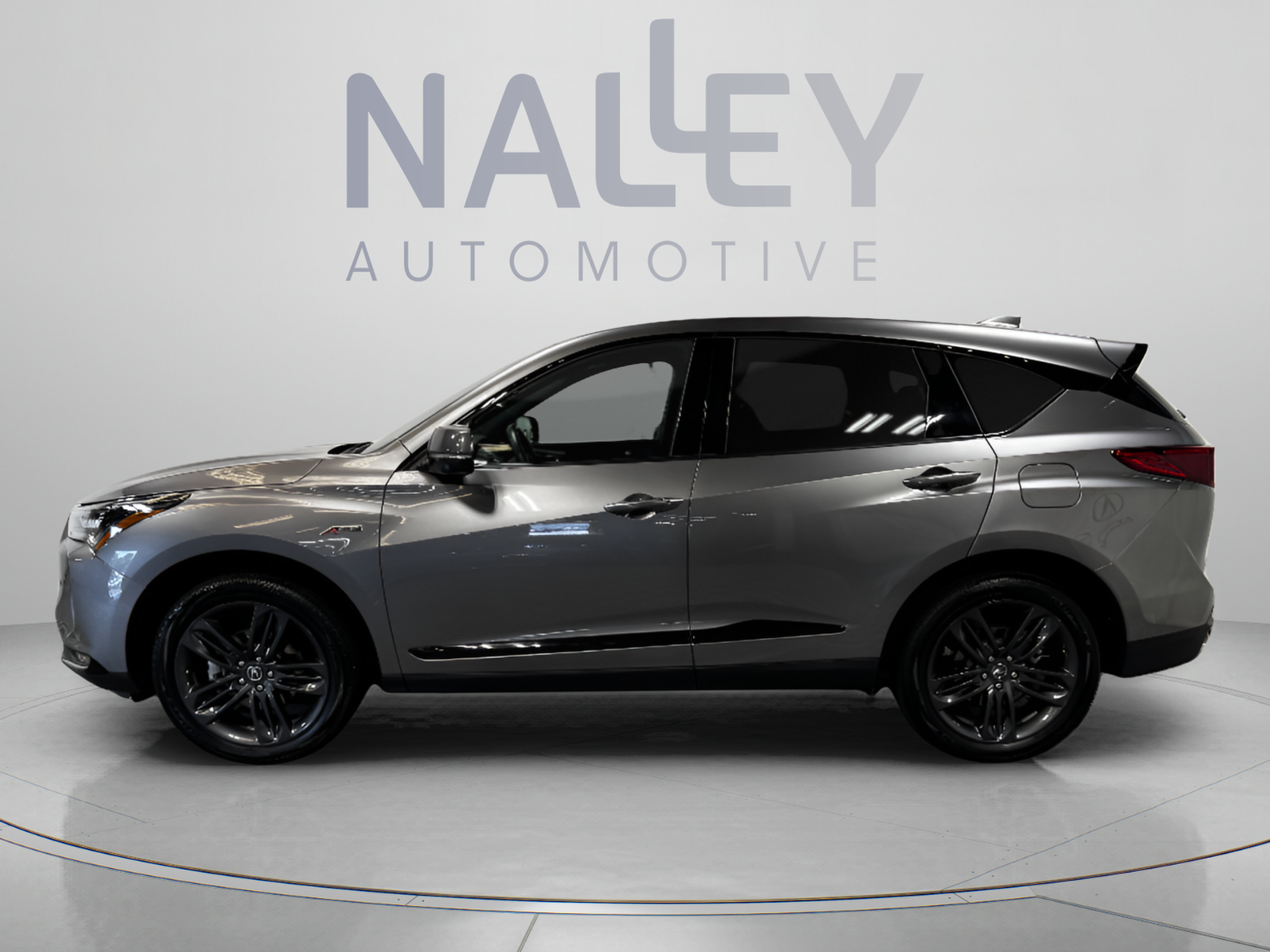 Used 2023 Acura RDX w/ Advance Package AWD/4WD image 2