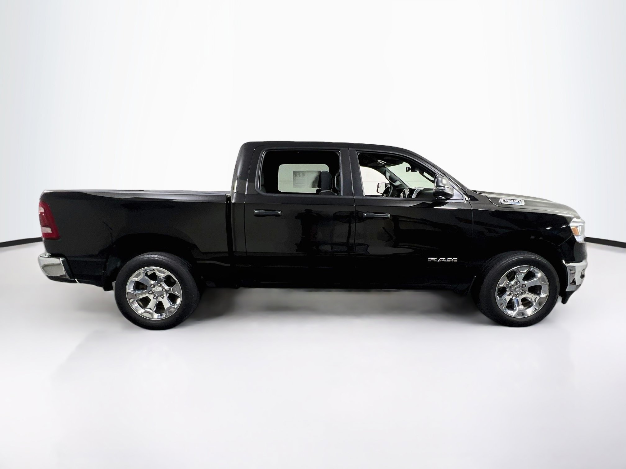 Used 2023 RAM 1500 Big Horn AWD/4WD image 4