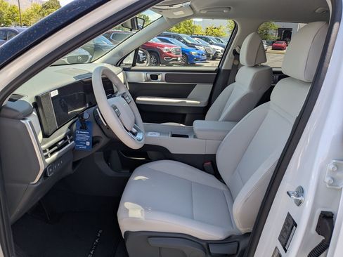Certified 2026 Hyundai Santa Fe SE AWD/4WD image 14