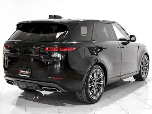Used 2023 Land Rover Range Rover Sport SE AWD/4WD image 5