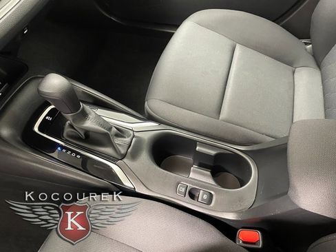 Used 2024 Toyota Corolla LE image 17