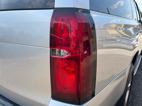 Used 2015 Chevrolet Suburban LTZ AWD/4WD image 20